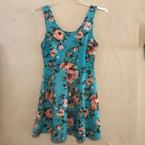 Super Cute Floral Midi Dress